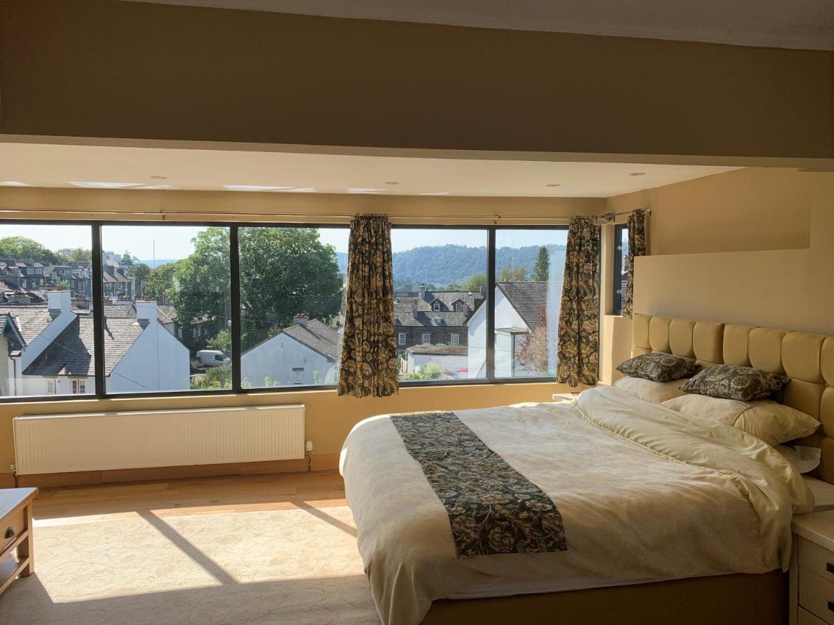 The Penthouse Bowness Luxury Loft Jacuzzi Bath & Complimentary Lakeview Spa Membership ภายนอก รูปภาพ